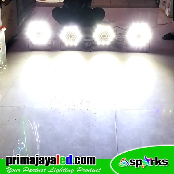 PAR Lamp Package of 4 LED PAR Lamps Sparks 60 x 3 Watt RGBW