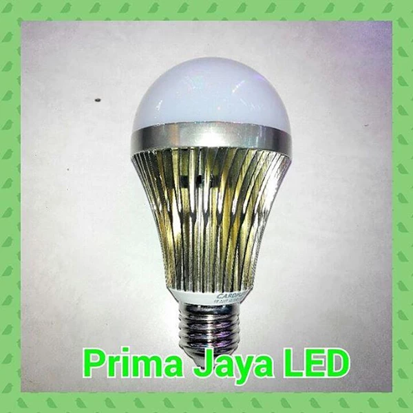 Energy-saving LED light 9 Watt