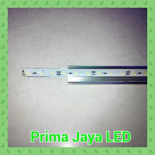 LED Bar 8020 DC 12 Volt Reflektor
