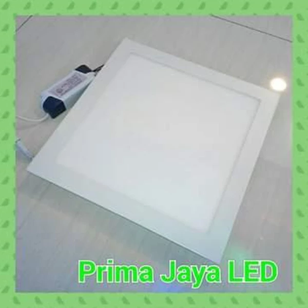 Lampu LED Plafon Kotak Tipis 24 Watt
