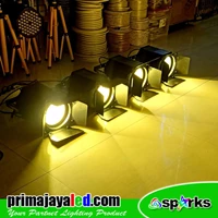 PAR Lamp Package 4 PAR LED Fresnel 200 Watt Sparks 2in1